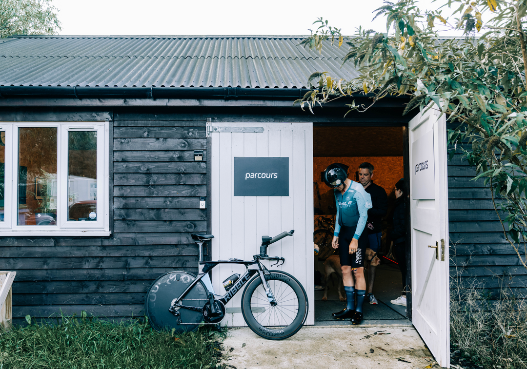 How fast can you ride a 276km loop of London?