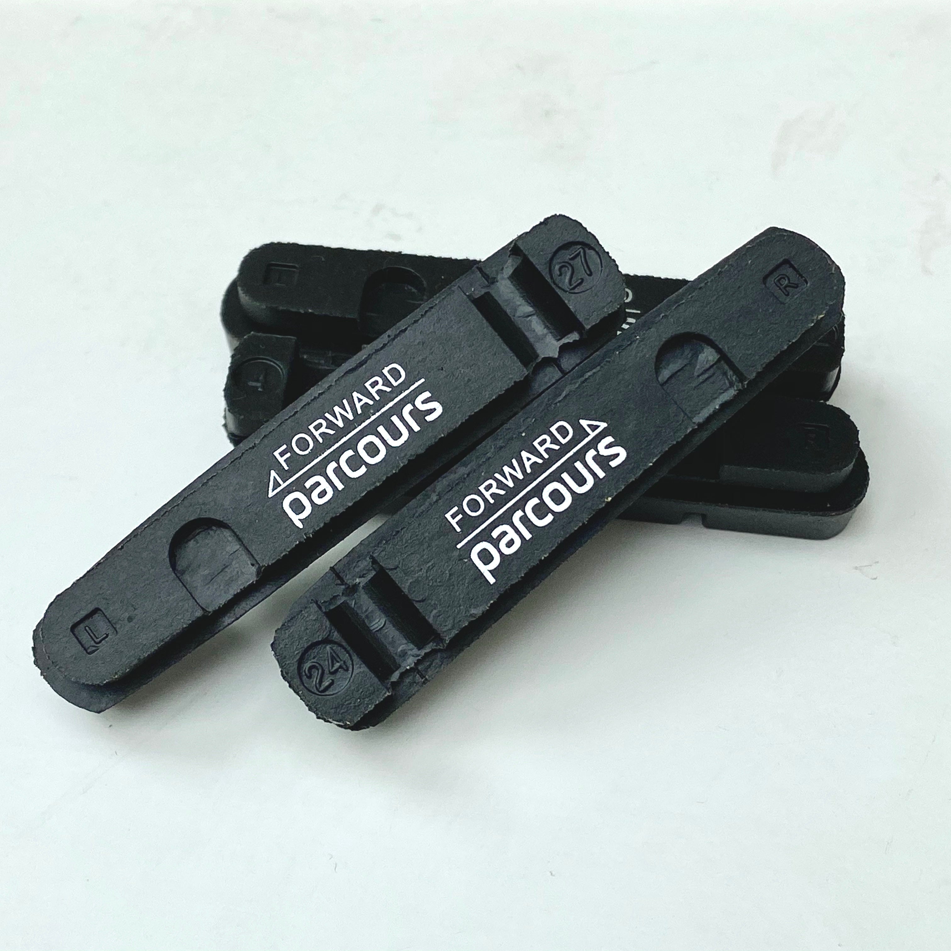 Parcours carbon-specific brake pads (set of 4)